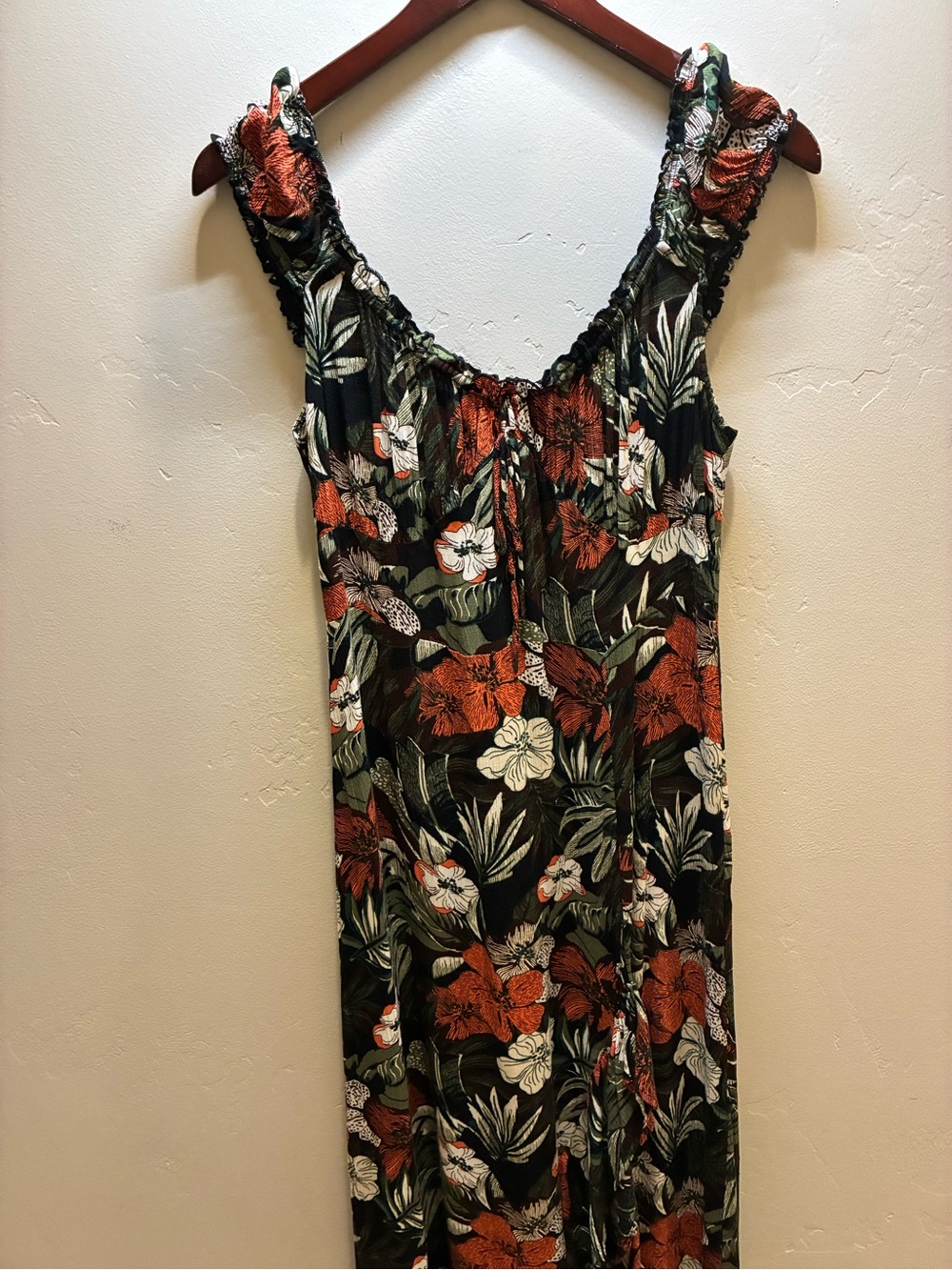 Volcom Women’s Black Floral Maxi Dress Coco Ho Collection Size L